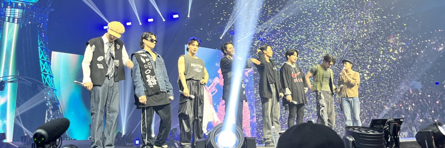 ☆ Bri || SANG WITH HONGJOONG?? banner
