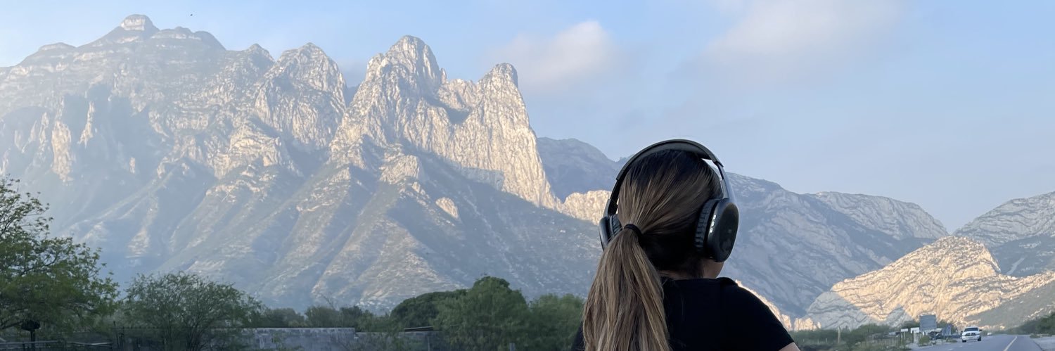 pameee96's profile banner image