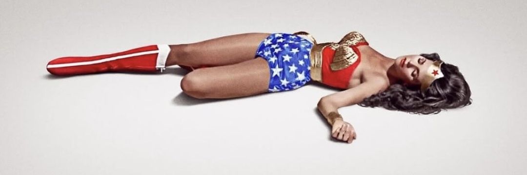 Yula 🧁📸👑🎾🐝🦂 banner