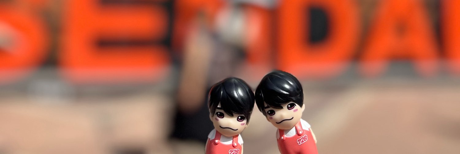 danyachu19's profile banner image