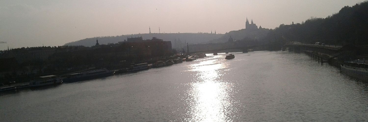 alisrsk03's profile banner image