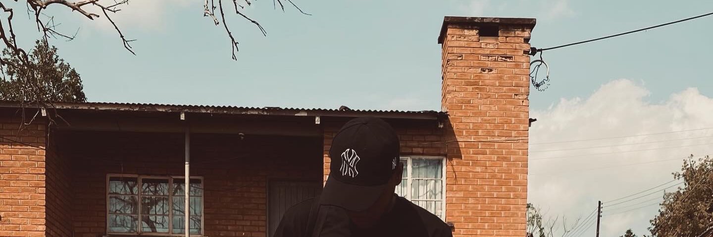 Victorr828's profile banner image