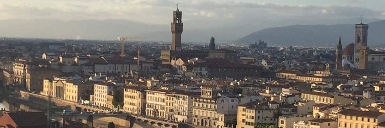 Lo que guardas… banner