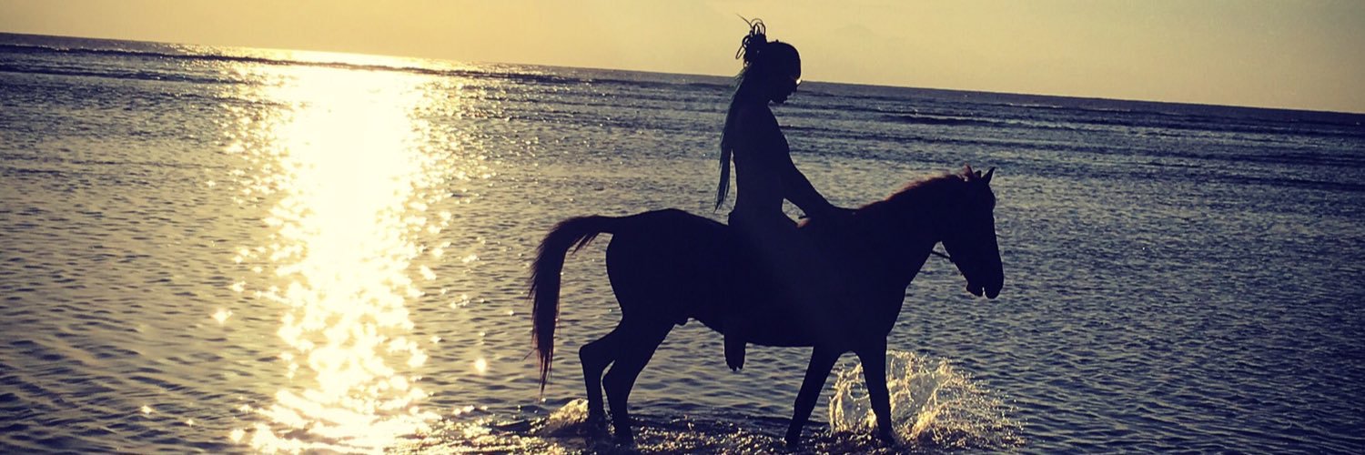 EmmaJessie's profile banner image
