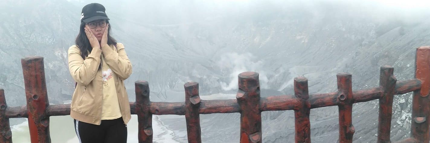 randomgirl9899's profile banner image