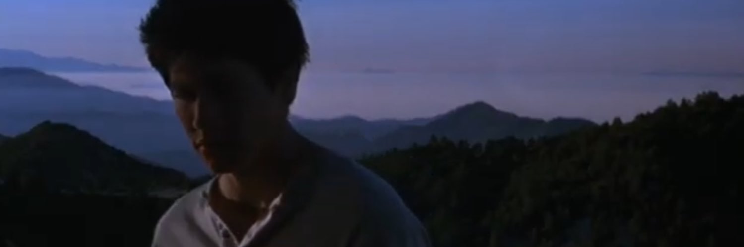hollister's profile banner image