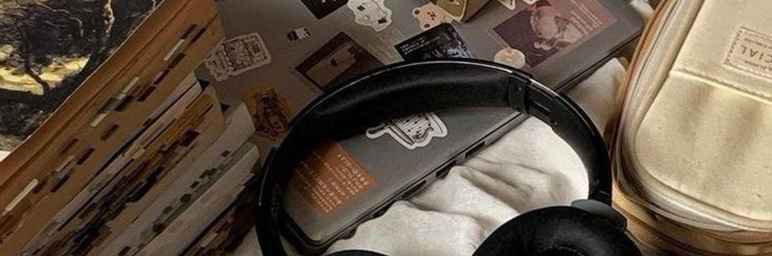 dharumikim's profile banner image