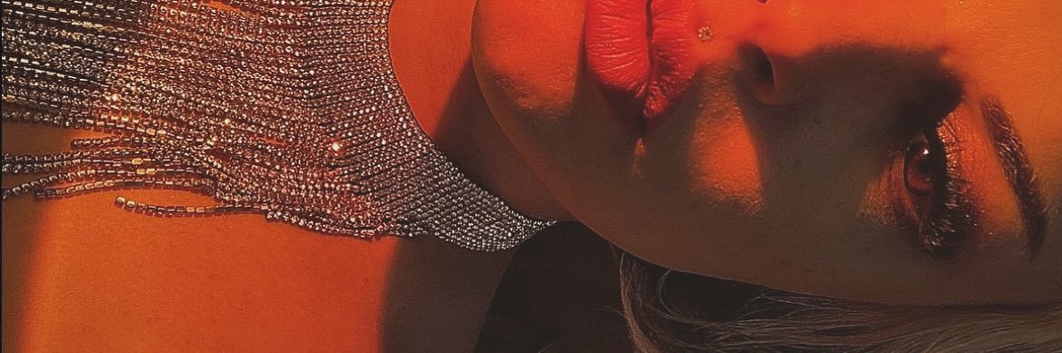 ameliamtalon's profile banner image
