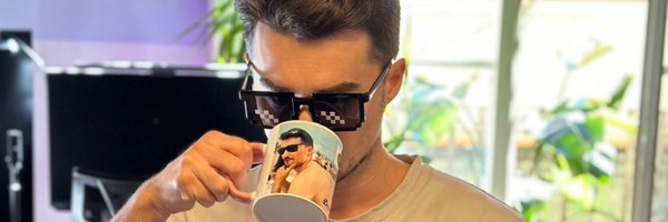 DeniCodes Profile Banner