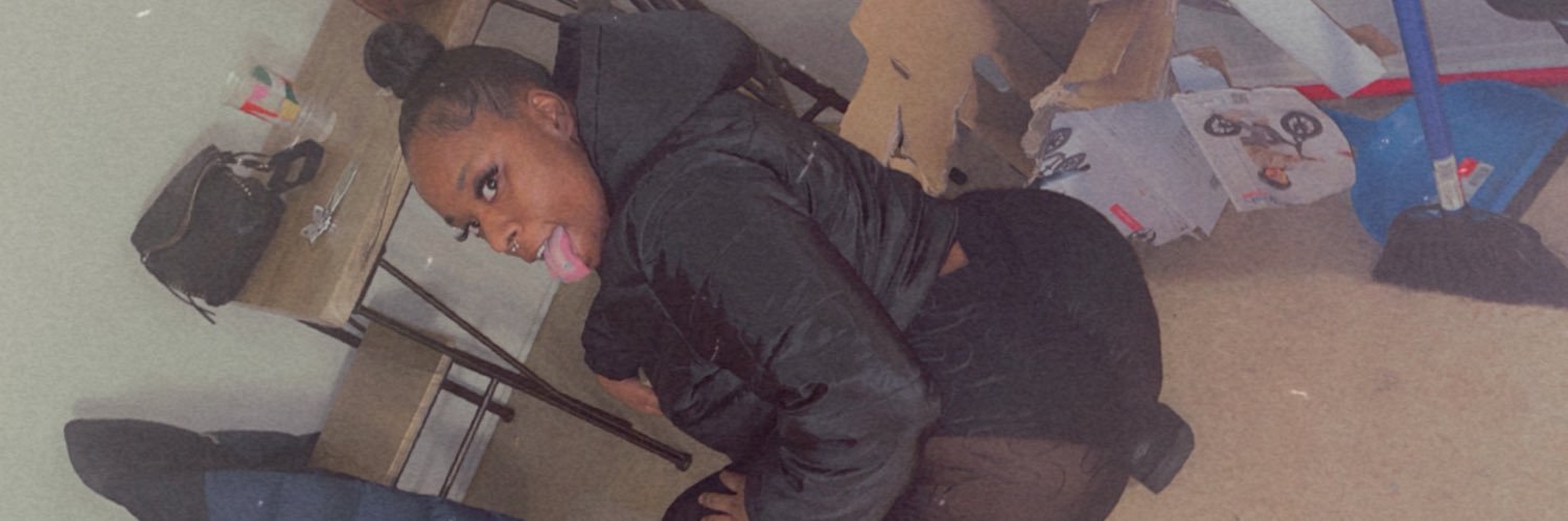 E’mon Renee banner