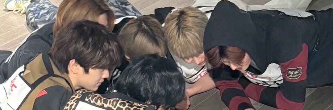 chan_942's profile banner image