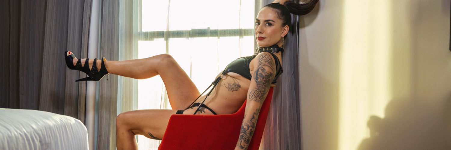 Tu flaka Vane banner