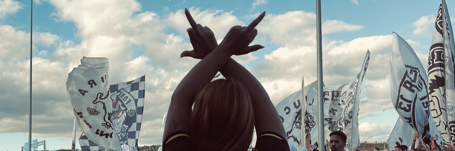 bruna15mendonca's profile banner image