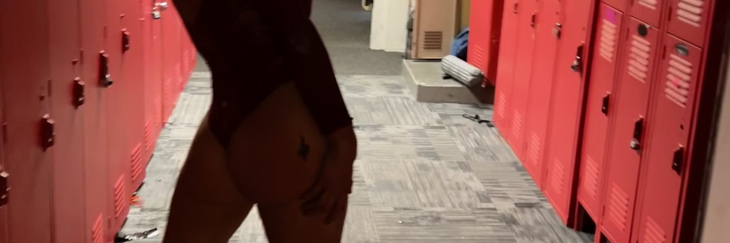 laceyomaha's profile banner image