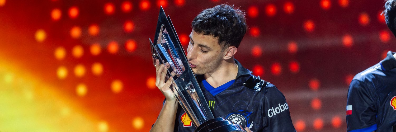 pollito20010's profile banner image