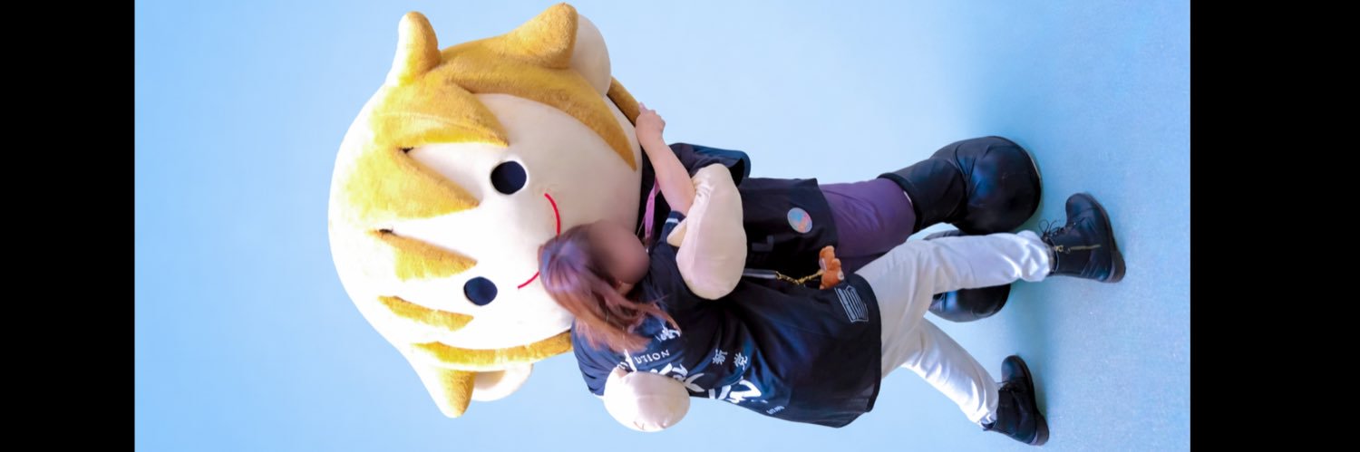 5hlimataas's profile banner image