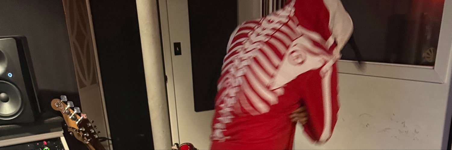 Deucesvg's profile banner image