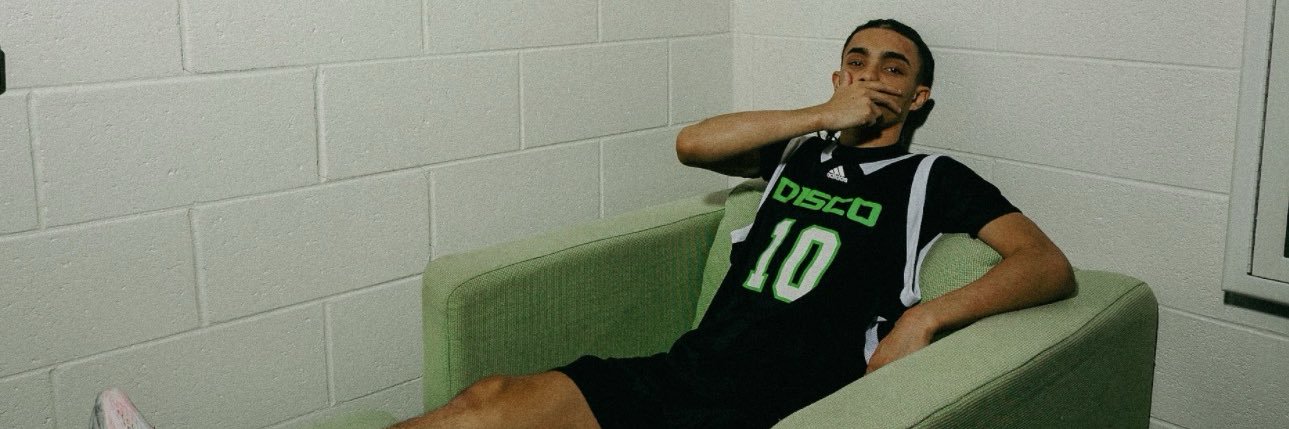 10Caneee's profile banner image