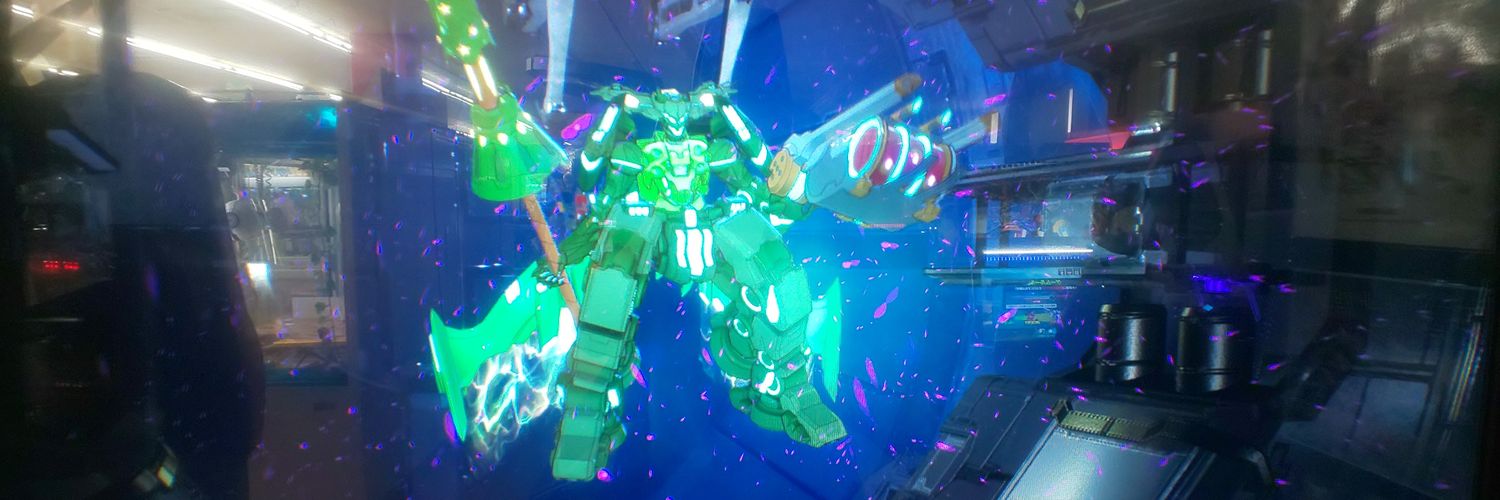 通りすがりたがりのチャーリー banner