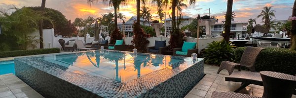 TracyLarson Profile Banner