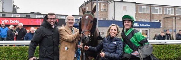 RobbieLlew Profile Banner