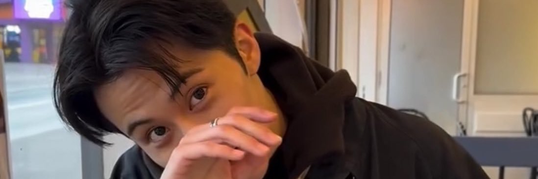 mark089930's profile banner image