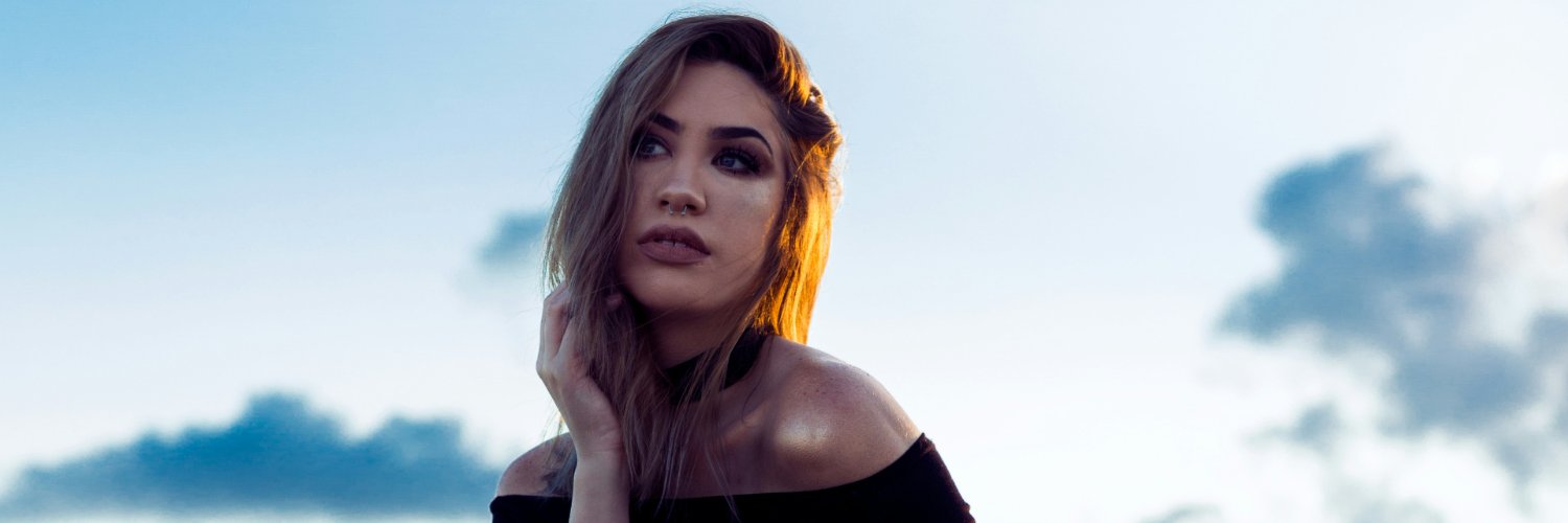Sarah_Kanc's profile banner image