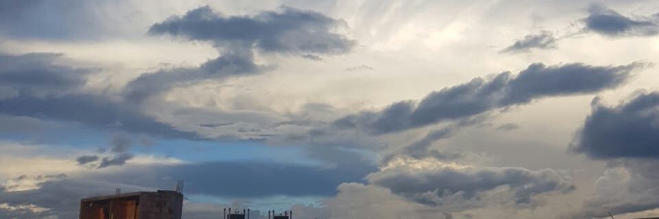 saraveraa's profile banner image