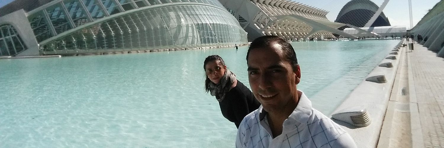Javierveur's profile banner image