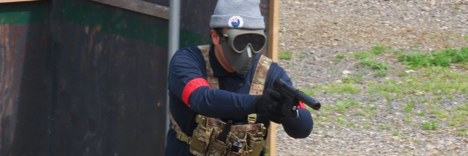 hiroS5402237404's profile banner image