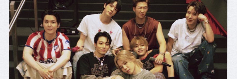 tklovemaze_'s profile banner image
