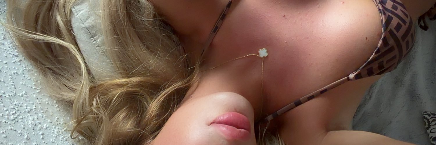 alishaisl's profile banner image