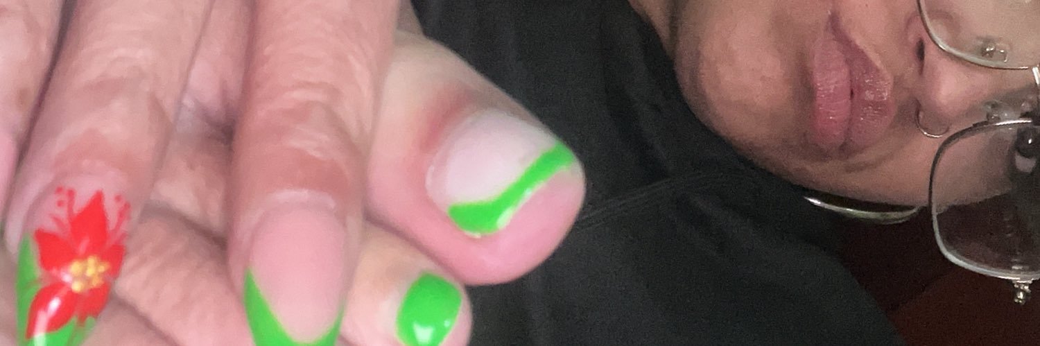 tinyloves98's profile banner image