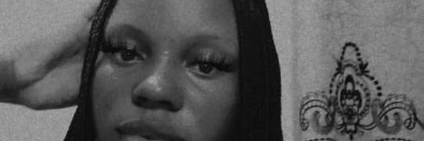 _emy07 Profile Banner