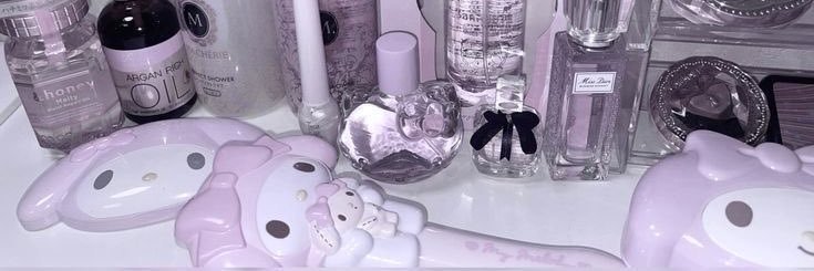 moedoll_'s profile banner image