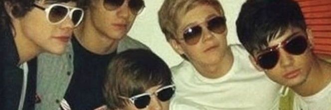 dani loves hyun (saw skz!) banner