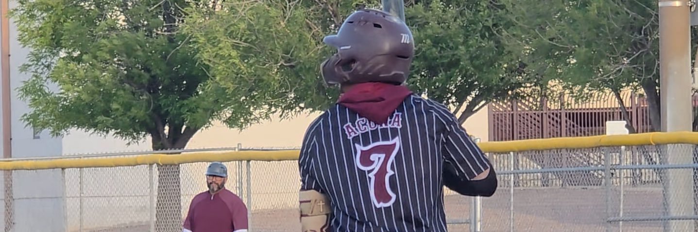 Yadier acuna banner