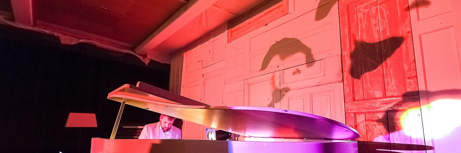 thestreamband's profile banner image