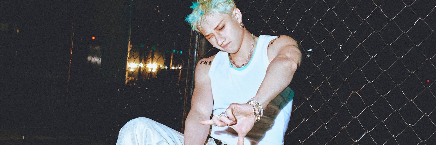 chnsfeet's profile banner image
