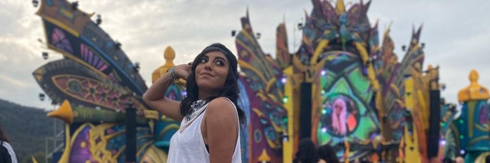 anandaconene's profile banner image