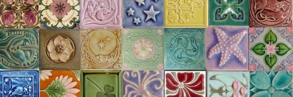 hally_i Profile Banner