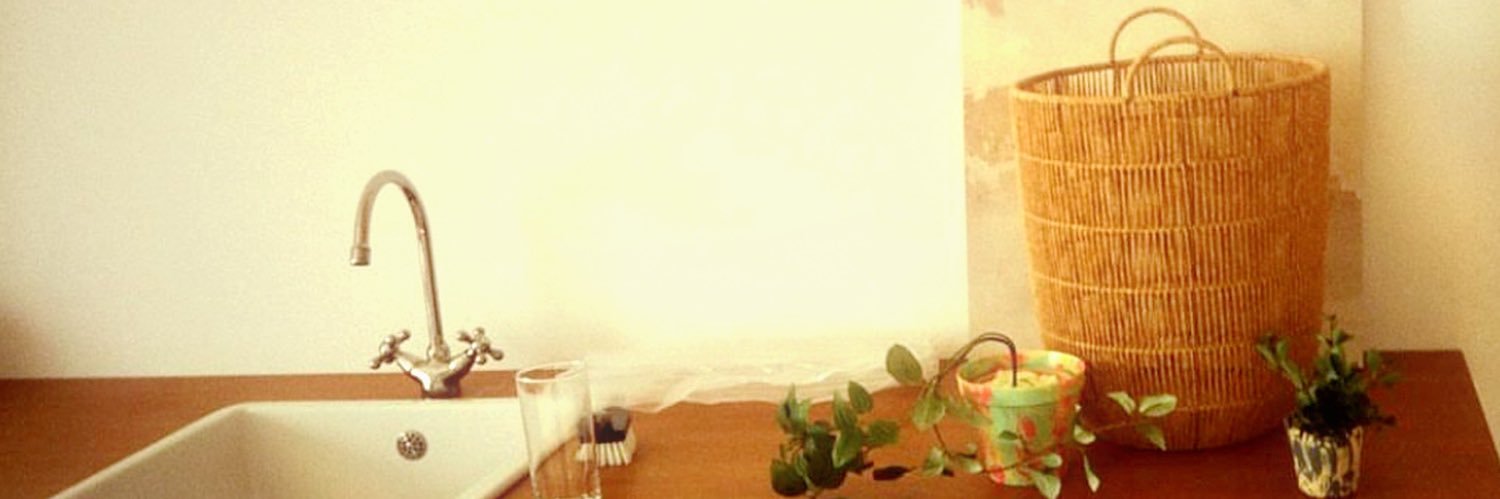 womswoo's profile banner image