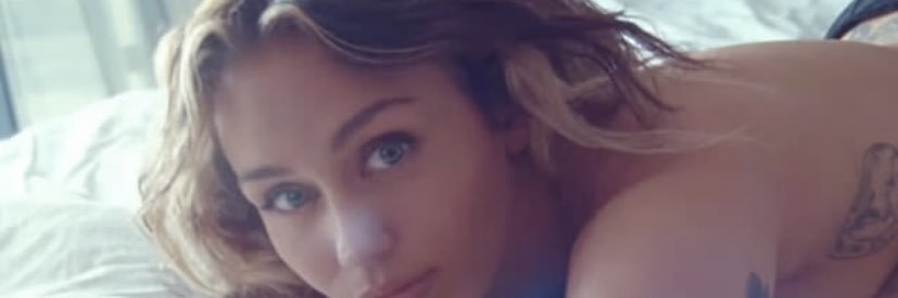 MileycyrusQWN's profile banner image