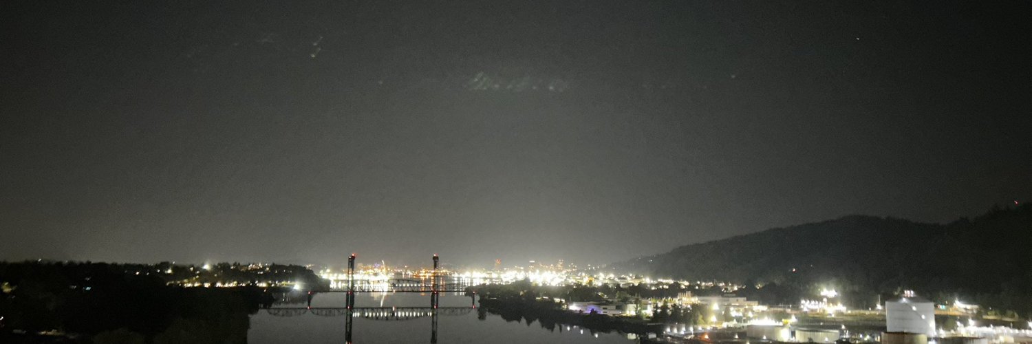 Super Idiot (Local) Geage banner