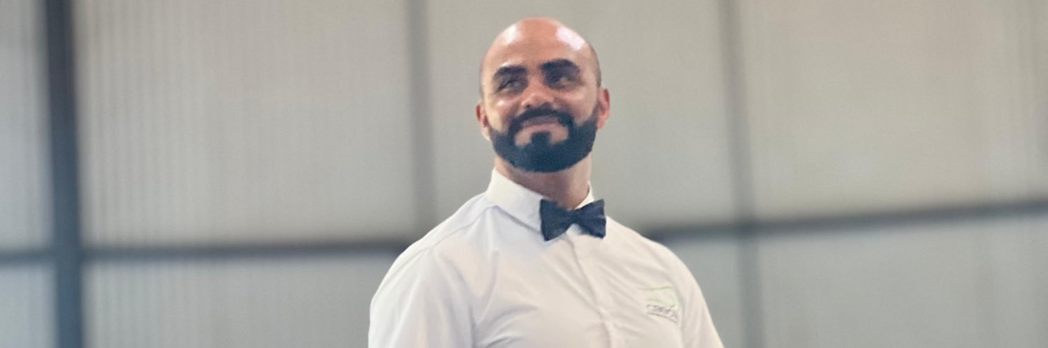 juniorpaz's profile banner image