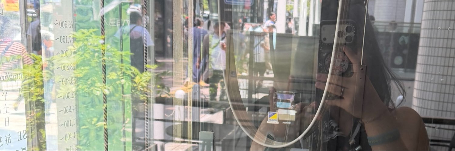 __2000515's profile banner image