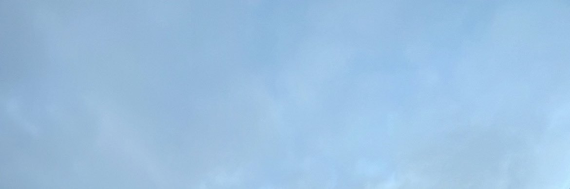 04mee05's profile banner image