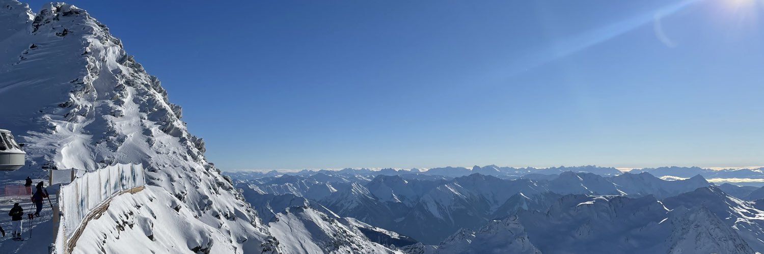 Franyek banner