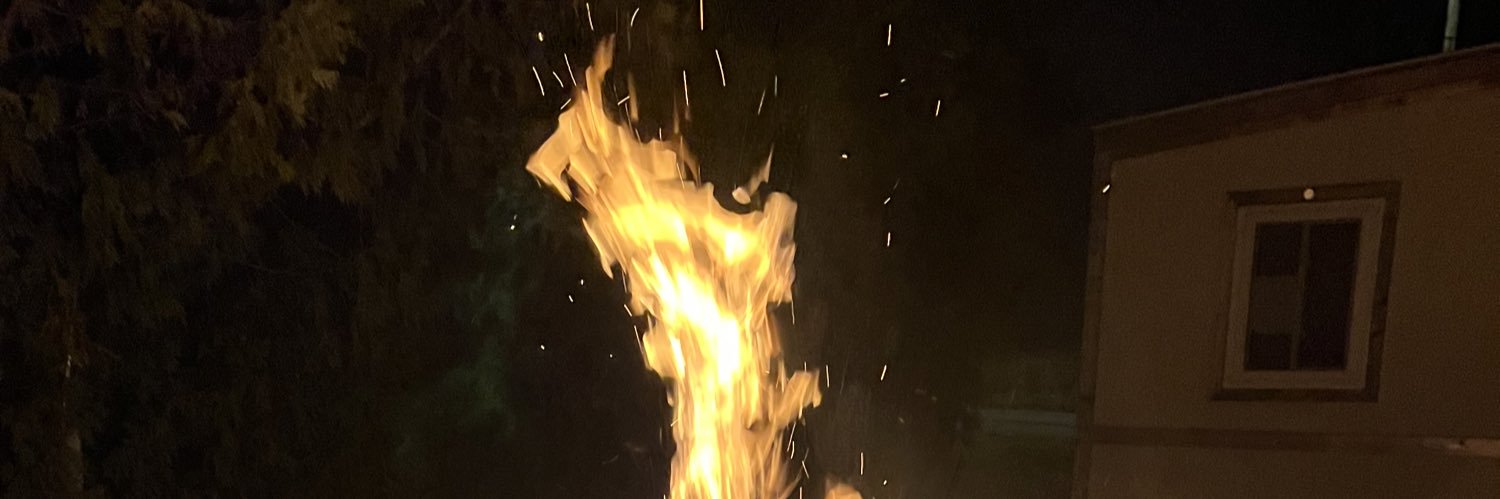 tayzlor8's profile banner image