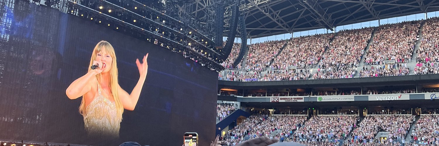 Annie❤️‍🔥🪩🌱 banner